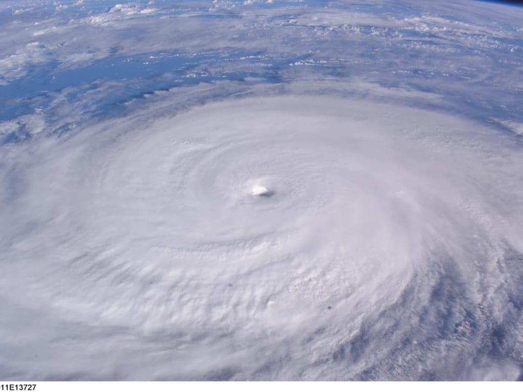台風11号のイメージ画像